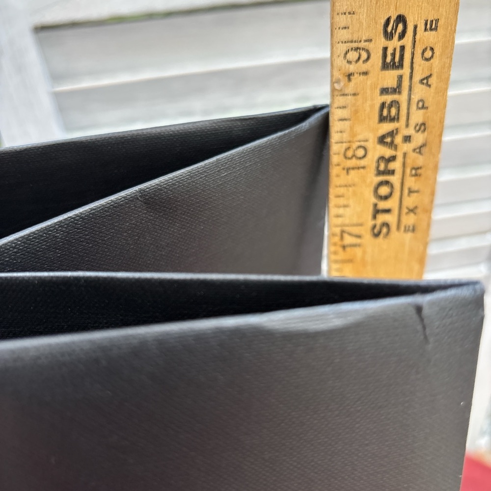 Saint Laurent Black Shopping Tote Bag with Logo - Picture 10 of 10